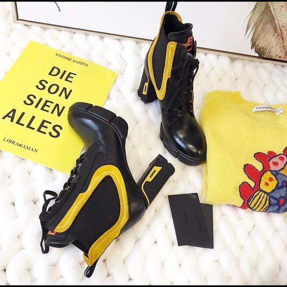 Prada boots - Picture 2 of 2